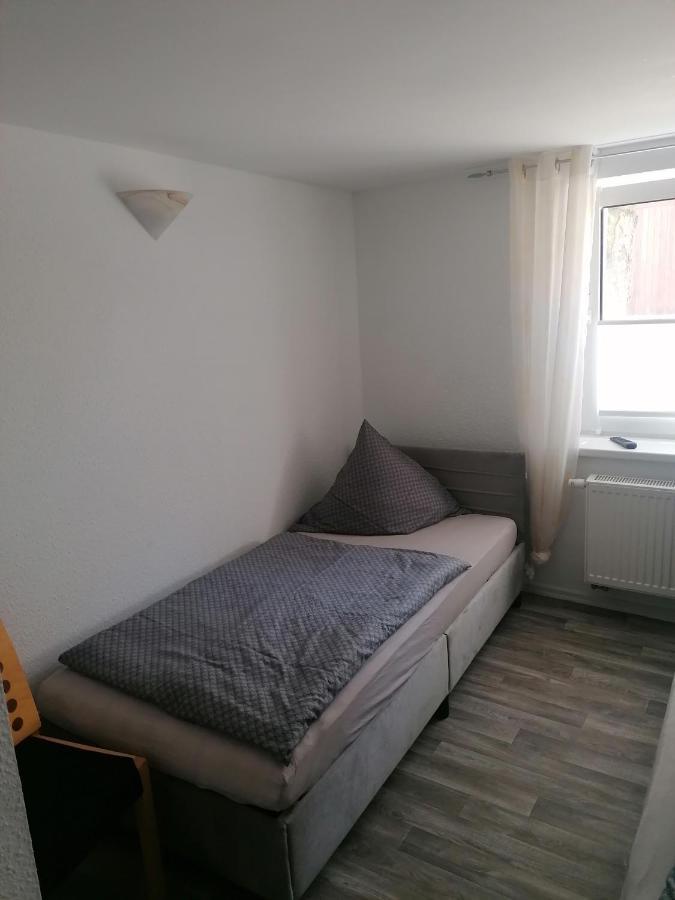 Tina'S Fewo Hohendodeleben Buitenkant foto